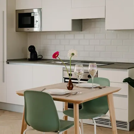 Luxury Bisazza By Beyond Air Διαμέρισμα *